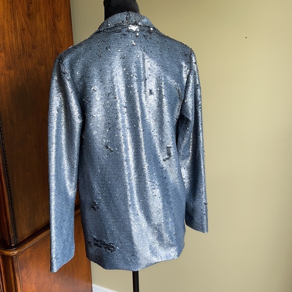 Sequenced women’s jacket - Picture 3 of 4